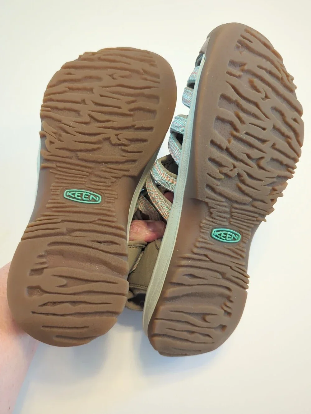 Keen Whisper Lightweight Water Resistant Trail Sandals Size 7.5 Taupe Coral EUC
